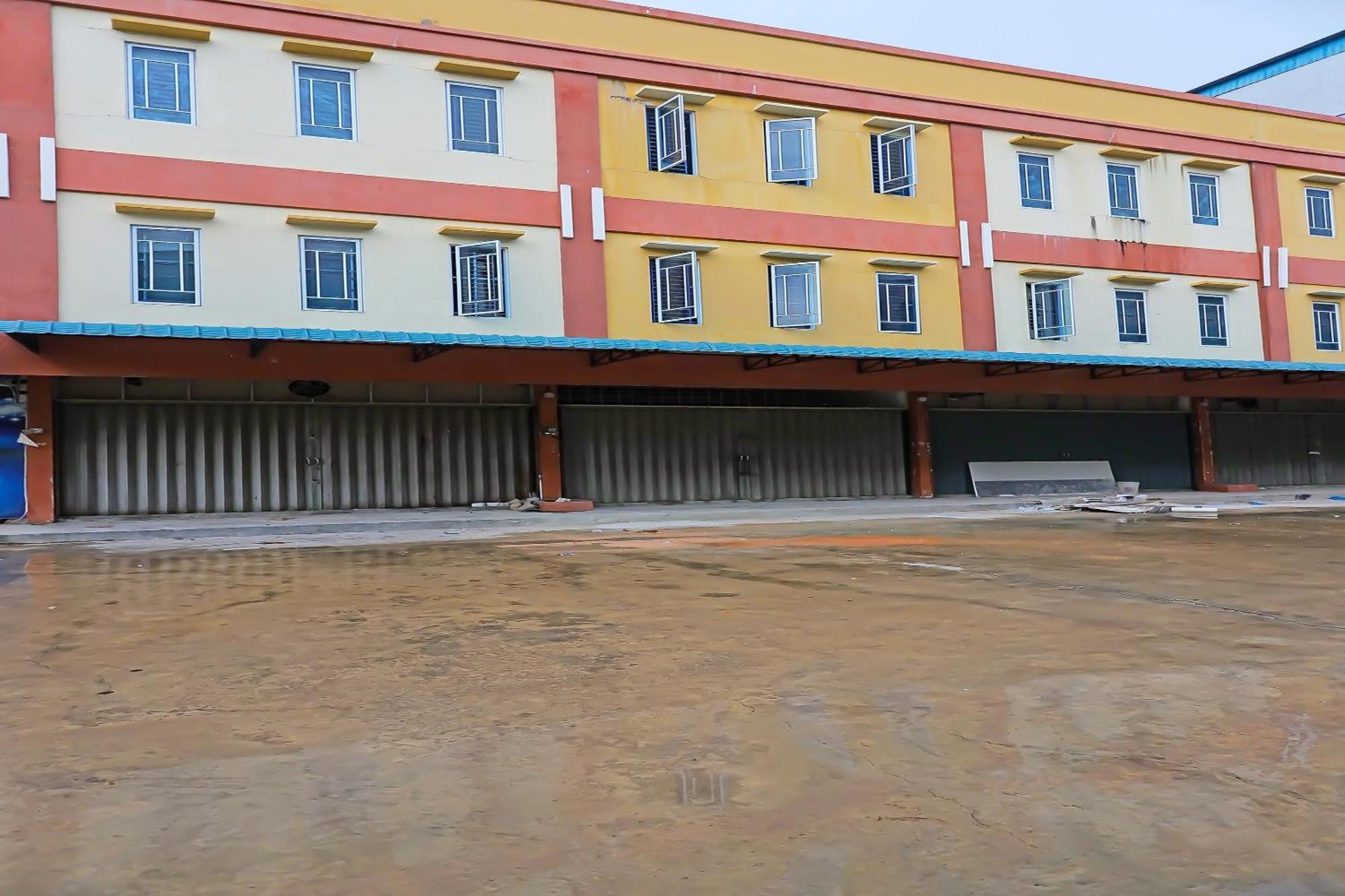 נגויה Oyo 92451 Hasan House Syariah 2Nearvihara Budhi Bhakti מראה חיצוני תמונה